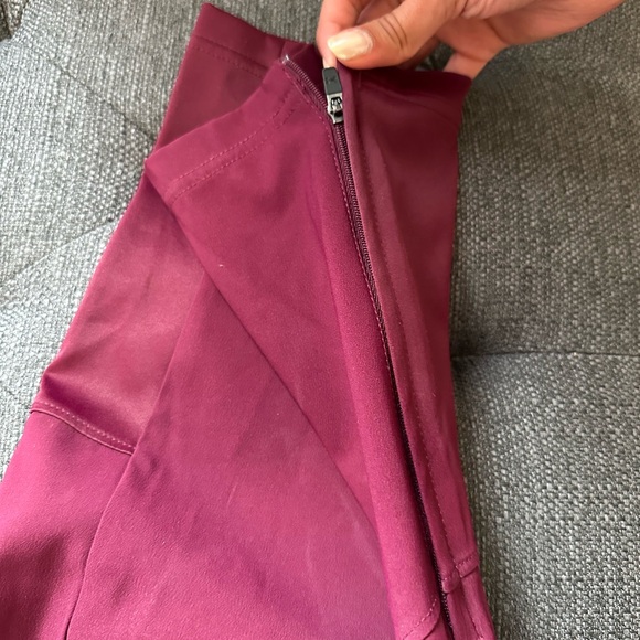 Reebok maroon track pants mesh lined (XS) - Picture 6 of 7